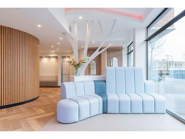 Praktijk bank - afbeelding 1 van  5