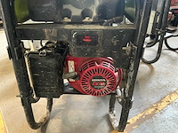 Pramac benzine aggregaat 3,5kva - afbeelding 2 van  7