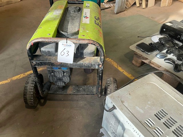 Pramac benzine aggregaat 3,5kva - afbeelding 3 van  7