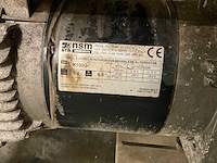 Pramac es8000 stroomgenerator - afbeelding 3 van  4