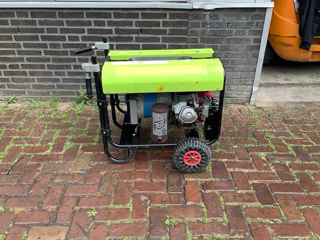Pramac ls5000 stroomgenerator - afbeelding 2 van  6