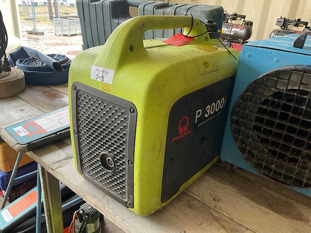 Pramac p 3000i noodstroomaggregaat - afbeelding 2 van  3