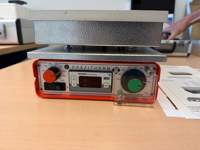 Präzitherm laboratorium hotplate precisie verwarmingsplaat - afbeelding 2 van  4
