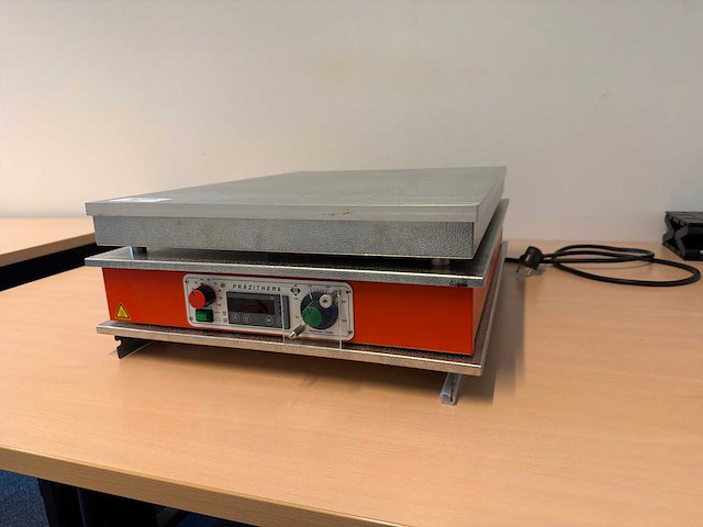 Präzitherm pz72 laboratorium verwarmingsplaat 3300w professioneel - afbeelding 1 van  3