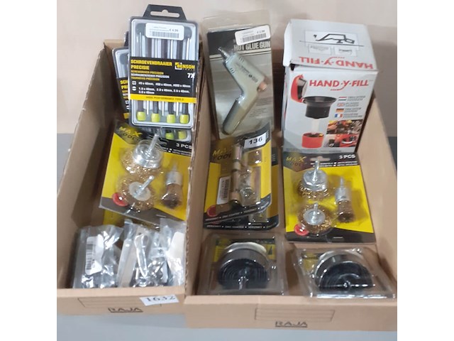 Preciezie schroevendraaiers, gatenboren, staalborstels etc. (d1632) - afbeelding 3 van  3