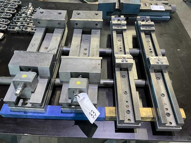 Precisie machineklem (4x) - afbeelding 1 van  3