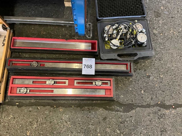 Precisie machinewaterpassen - afbeelding 1 van  4