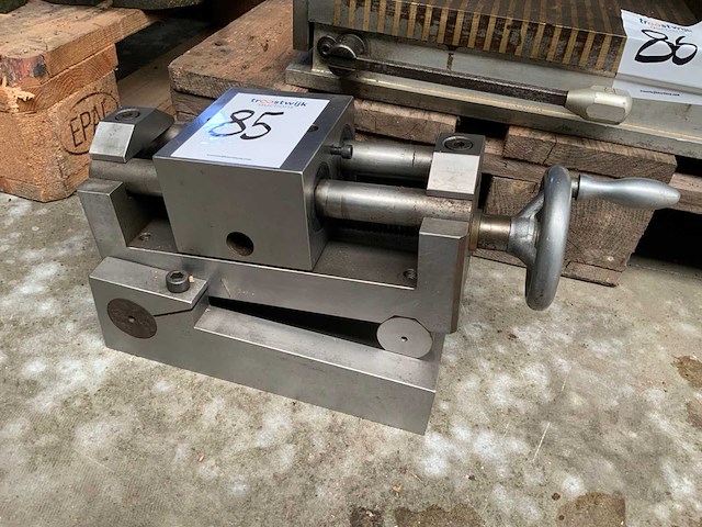 Precisie sinus machineklem - afbeelding 1 van  1