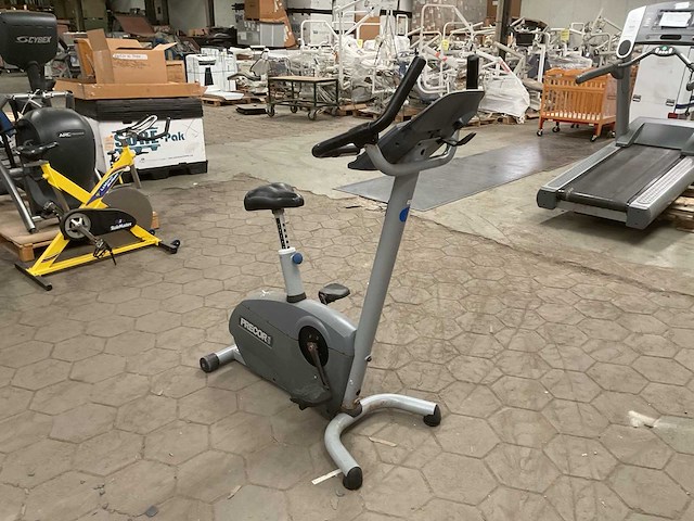 Precor 846i home trainer - afbeelding 2 van  7
