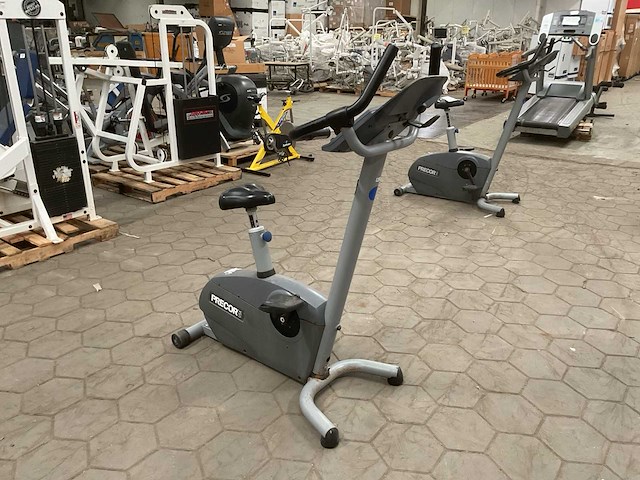 Precor 846i home trainer - afbeelding 3 van  7