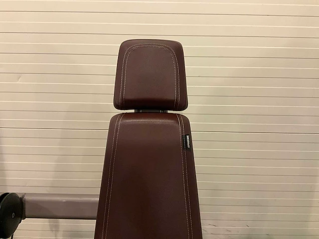 Precor chest press - afbeelding 9 van  9