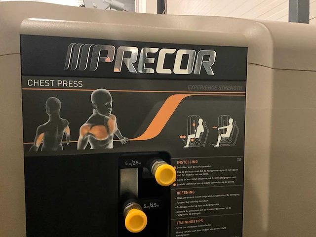 Precor chest press - afbeelding 5 van  9