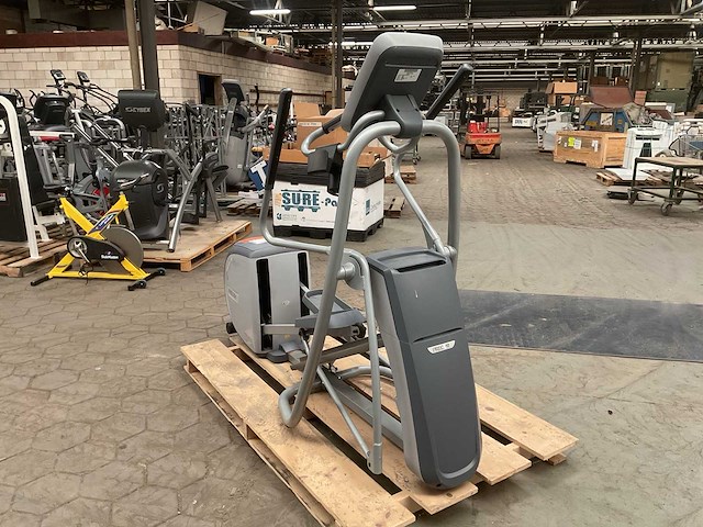 Precor efx crosstrainer - afbeelding 2 van  7