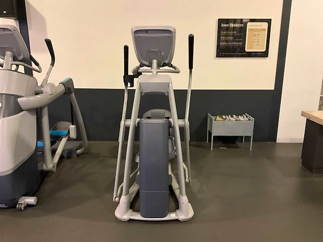 Precor efx stepper - afbeelding 2 van  8