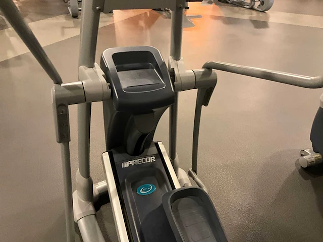 Precor efx stepper - afbeelding 6 van  8