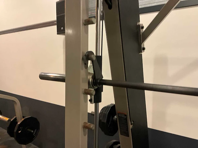 Precor krachtstation - afbeelding 8 van  10