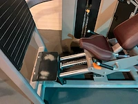Precor leg press - afbeelding 4 van  7