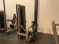 Precor seated row