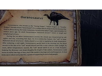 Prehistoric planet dinosaurus ouranosaurus 5 meter - afbeelding 5 van  8