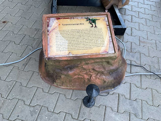 Prehistoric planet dinosaurus tyrannosaurus rex 7 meter - afbeelding 3 van  5