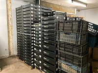 Preidozen en kratten - afbeelding 2 van  5