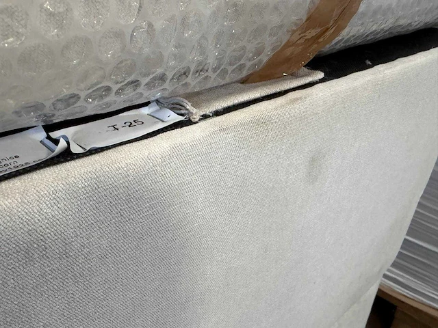 Premium duitse boxspring 200 x 200 cm - afbeelding 7 van  8
