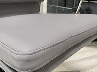 Premium eames ea217 bureaustoel in grijs leer, grijs - afbeelding 7 van  8