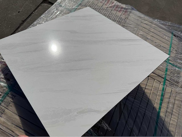 Premium home ceranic vloertegel marmer look - afbeelding 1 van  3