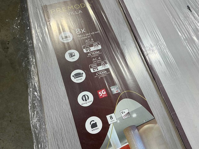 Premoda - villa - alcazar oak - laminaatvloer 121 m2 - afbeelding 2 van  3