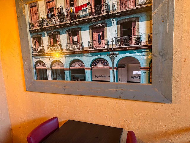 Prent in lijst (cuba) 182x131cm - afbeelding 1 van  1