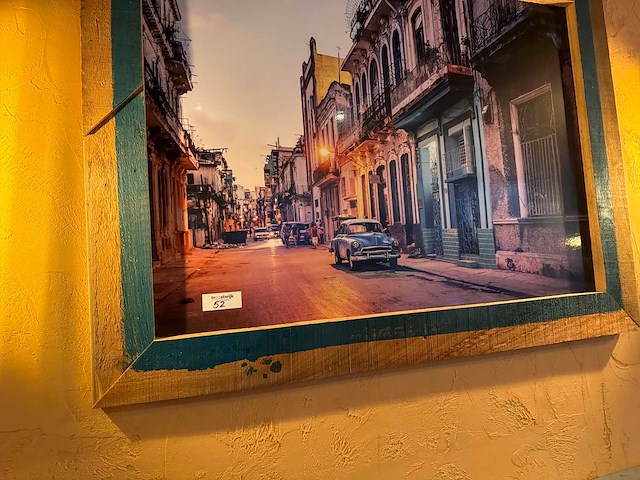 Prent in lijst (cuba) 93x121cm - afbeelding 2 van  2