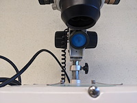 Preparatie microscoop, schut, wit - afbeelding 5 van  5