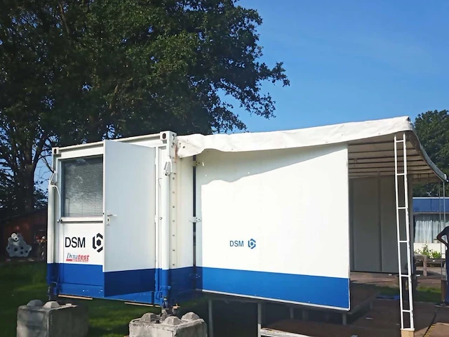 Presentatie / beurs wagen - afbeelding 1 van  13
