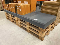 Presentatie displays - afbeelding 4 van  7