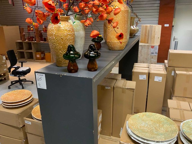 Presentatie meubel (2x) - afbeelding 4 van  5