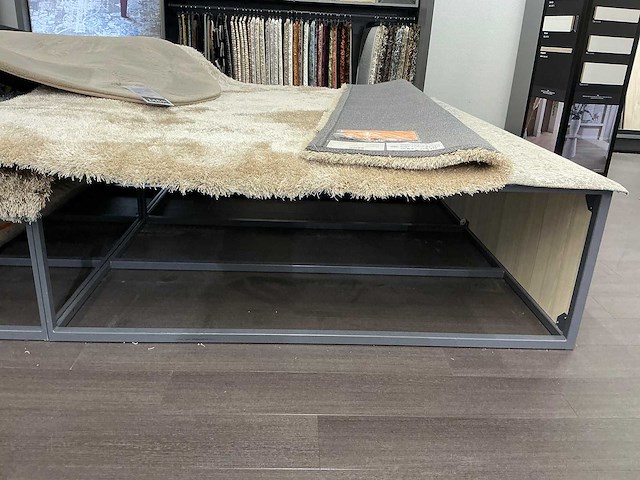 Presentatie meubel (2x) - afbeelding 3 van  4