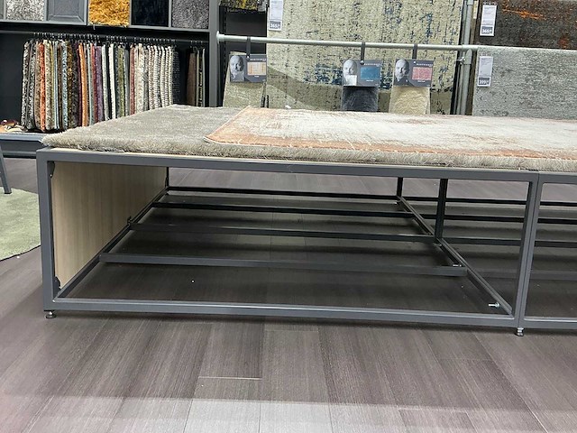 Presentatie meubel (2x) - afbeelding 3 van  4