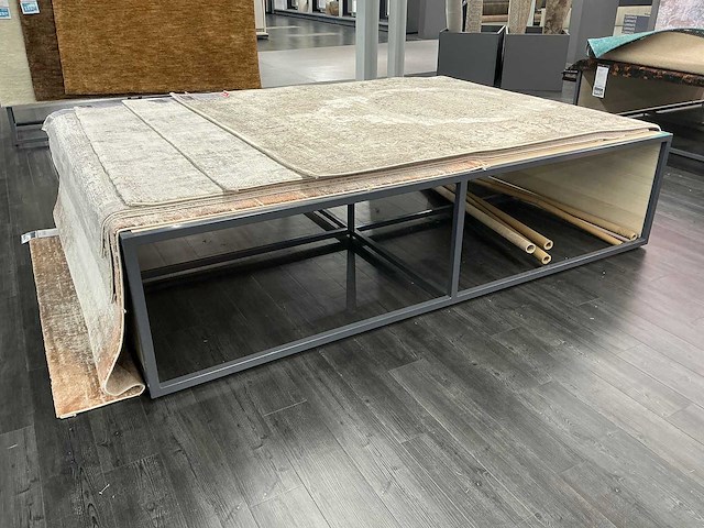 Presentatie meubel (2x) - afbeelding 2 van  3