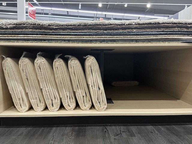 Presentatie meubel (2x) - afbeelding 3 van  3