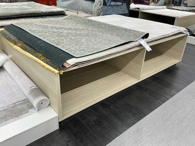 Presentatie meubel (2x) - afbeelding 2 van  5