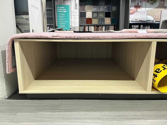 Presentatie meubel (2x) - afbeelding 4 van  4
