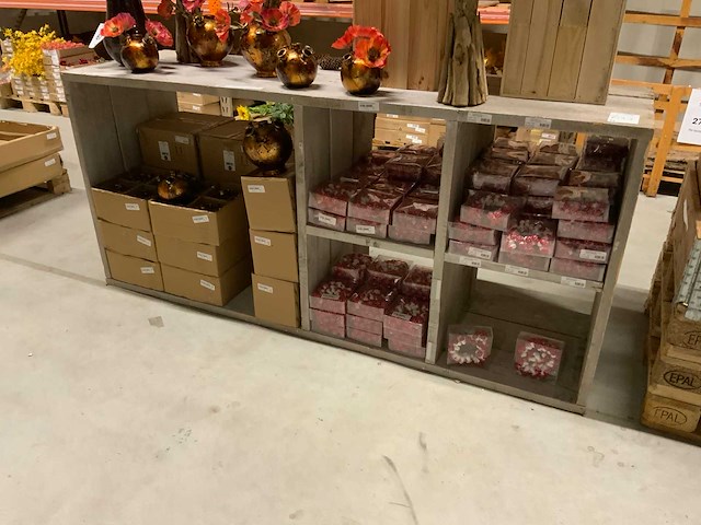 Presentatie meubel (3x) - afbeelding 2 van  6