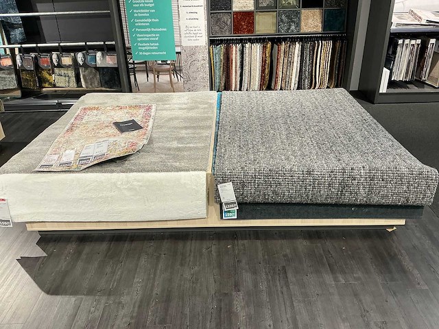 Presentatie meubel - afbeelding 1 van  3