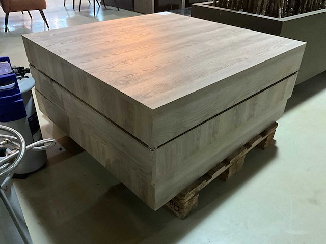 Presentatie showroom platform (3x) - afbeelding 2 van  4