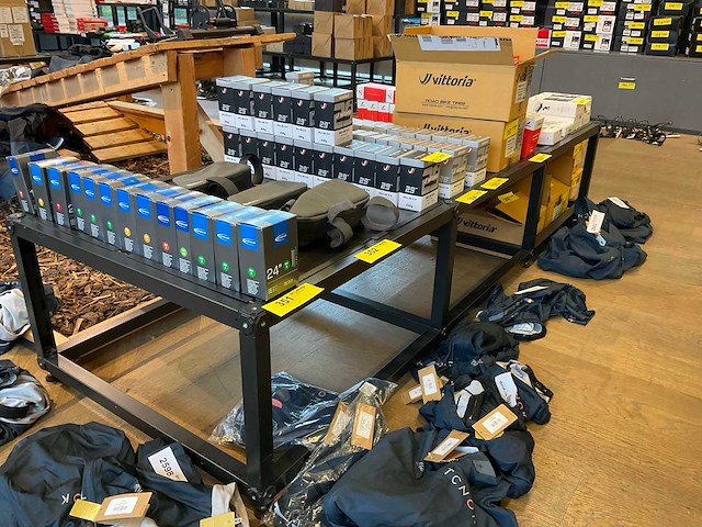 Presentatie tafel (2x) - afbeelding 5 van  6