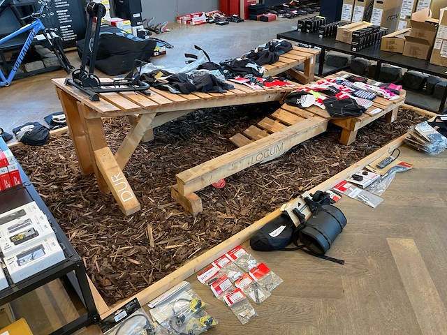 Presentatie tafel (3x) - afbeelding 2 van  6