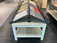 Presentatie tafel met vinyl samples (2x) - afbeelding 3 van  8