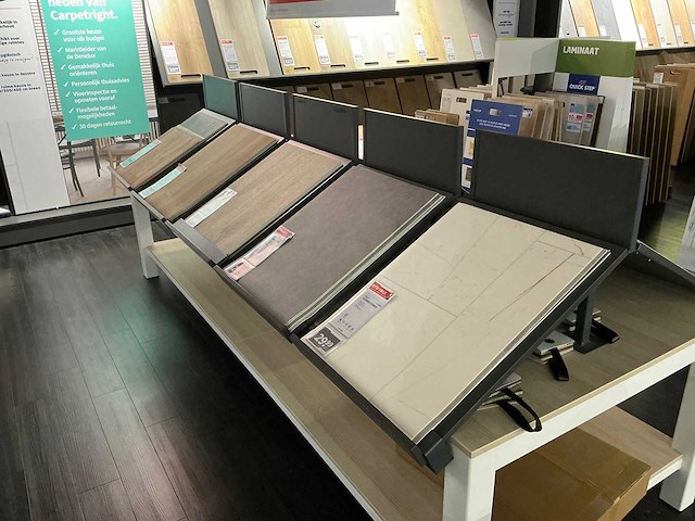 Presentatie tafel met vinyl samples (2x) - afbeelding 6 van  8