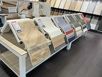 Presentatie tafel met vinyl samples (4x) - afbeelding 6 van  8