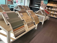 Presentatie tafel met vinyl samples (4x) - afbeelding 9 van  9